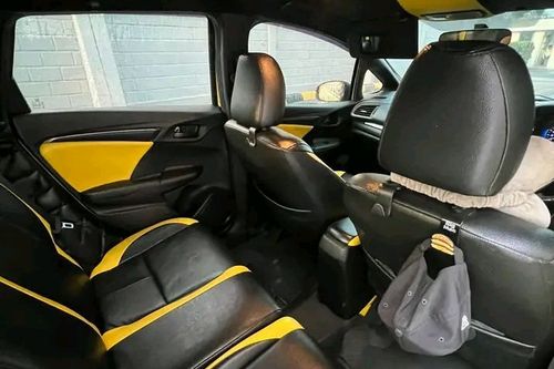 2018 Honda Jazz 1.5 M Bensin AT tua