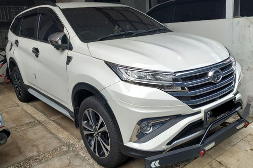 Dijual 2021 Daihatsu Terios R A/T Deluxe bekas