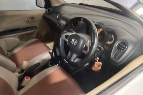 Beli mobil bekas