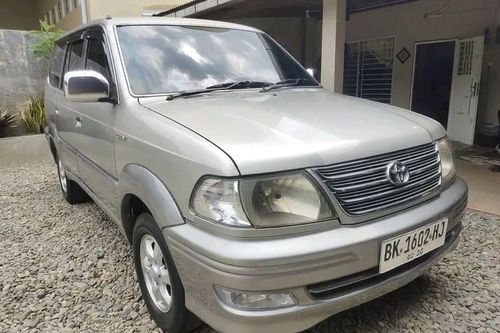 2009 Toyota Kijang Innova 2.0L Krista Type bekas