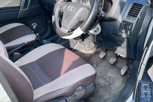 2017 Toyota Rush 1.5L TRD MT bekas