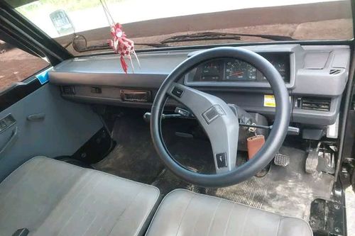 2020 Mitsubishi L300 Pickup Standard