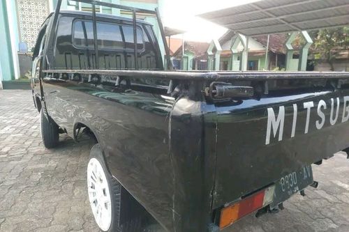 Dijual 2020 Mitsubishi L300 Pickup Standard bekas