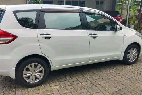 Dijual 2013 Suzuki Ertiga GX ESP AT bekas
