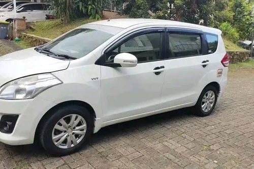 2013 Suzuki Ertiga GX ESP AT bekas