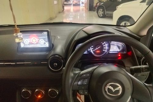 2015 Mazda 2 SKYACTIVE R A/T bekas
