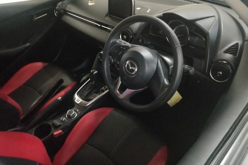 Beli mobil bekas