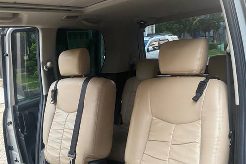 2015 Nissan Serena  2.0L Highway Star AT