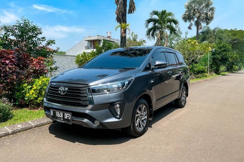 Used 2021 Toyota Kijang Innova G Luxury M/T Gasoline