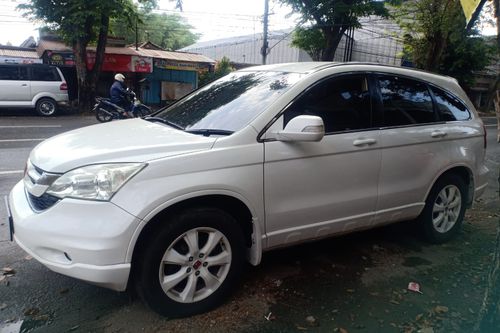 Second hand 2010 Honda CRV 2.0L 4X2 AT 