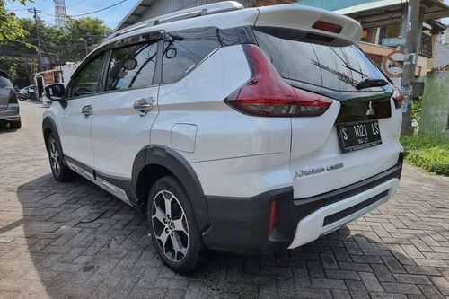 2021 Mitsubishi Xpander Cross PREMIUM PACKAGE 1.5 SV Bensin AT bekas
