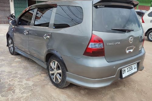 2012 Nissan Grand Livina GRAND 1.5 HWS AUTECH M/T bekas