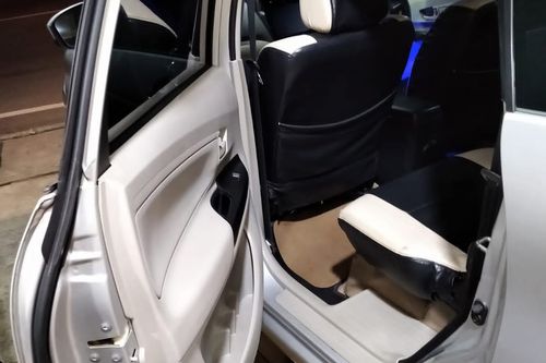 Second hand 2019 Daihatsu Xenia X MT 1.3 DLX 