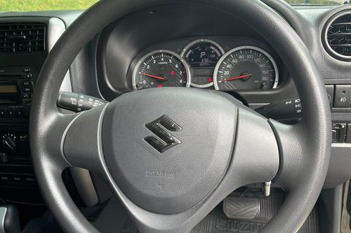 2017 Suzuki Jimny 4x4 1.3L AT bekas