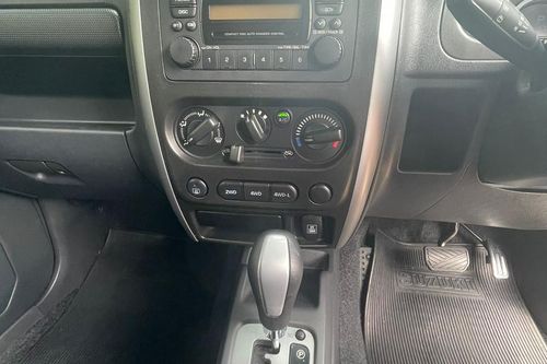 Beli mobil bekas