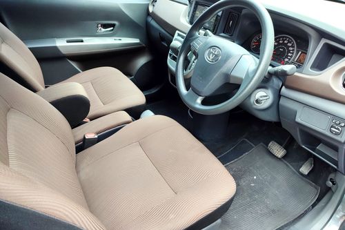 Used 2022 Toyota Calya G AT
