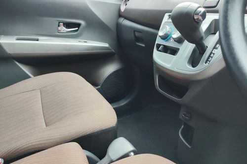 Used 2022 Toyota Calya G AT