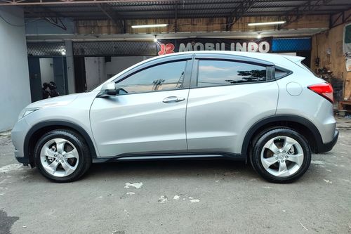 Old 2016 Honda HRV 1.5 E AT
