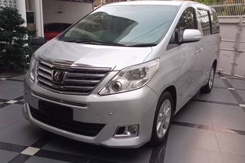 2012 Toyota Alphard  2.5 G A/T bekas
