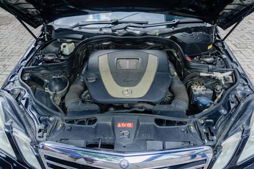 2013 Mercedes Benz E-Class E 300 AMG bekas