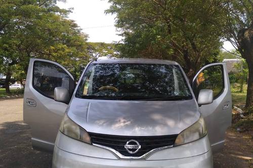 Used 2013 Nissan Evalia 1.5 XV MT