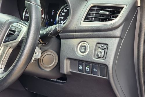 2020 Mitsubishi Pajero Sport Dakar AT 4x2 bekas