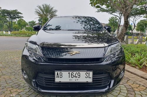 Second hand 2015 Toyota Harrier PREMIUM ADVANCE 