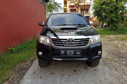 Used 2012 Toyota Hilux Double Cabin E 2.5L MT