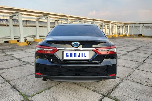 2021 Toyota Camry 2.5 HV bekas