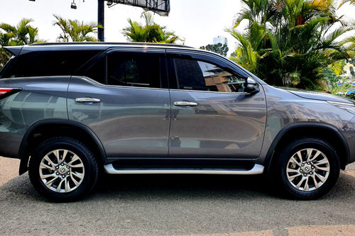 2021 Toyota Fortuner 2.4 VRZ AT bekas
