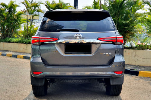 2021 Toyota Fortuner 2.4 VRZ AT bekas