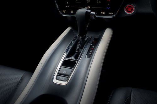 2021 Honda HRV V PRESTIGE 1.8L AT bekas