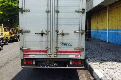 2018 Isuzu Traga 2.5 BOX M/T bekas