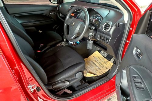 2016 Mitsubishi Mirage GLS bekas