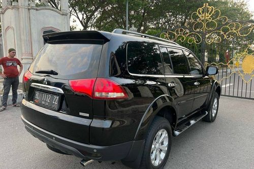 Dijual 2014 Mitsubishi Pajero Sport Dakar AT 4x2 bekas