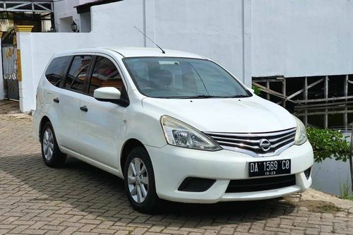 2013 Nissan Livina XR 1.5 MT tua