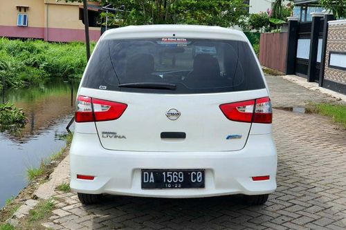 Beli mobil bekas