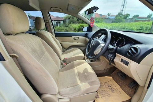 2013 Nissan Livina XR 1.5 MT bekas