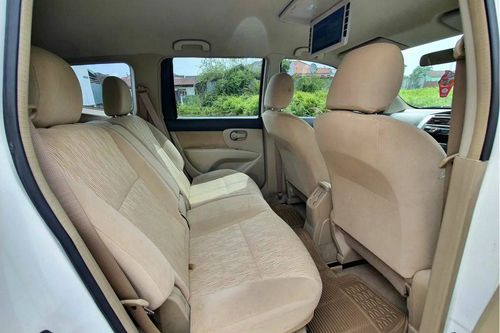 2013 Nissan Livina XR 1.5 MT bekas