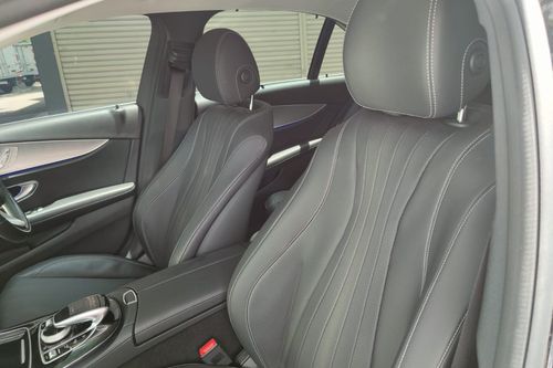 Dijual 2017 Mercedes Benz E-Class E 250 CGI AT bekas