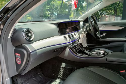 2017 Mercedes Benz E-Class E 250 CGI AT bekas