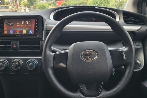 2016 Toyota Sienta G CVT