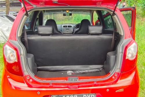 Old 2016 Daihatsu Ayla 1.0 X MT