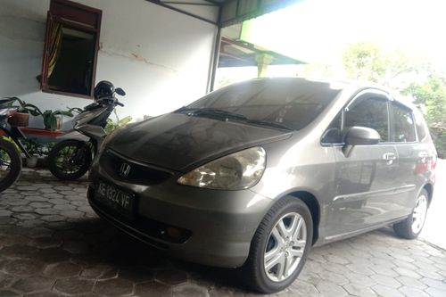 Old 2006 Honda Jazz IDSI M/T