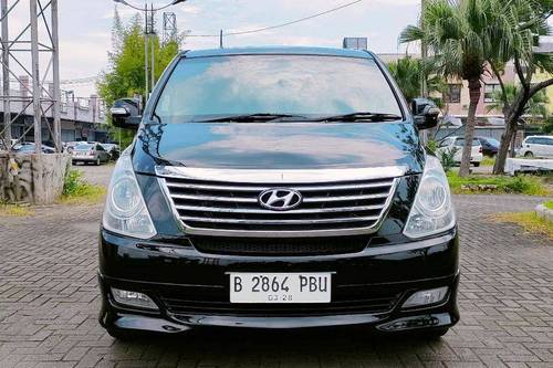 2013 Hyundai H1 2.4L ELEGANCE AT bekas