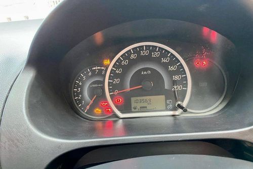2015 Mitsubishi Mirage GLS bekas
