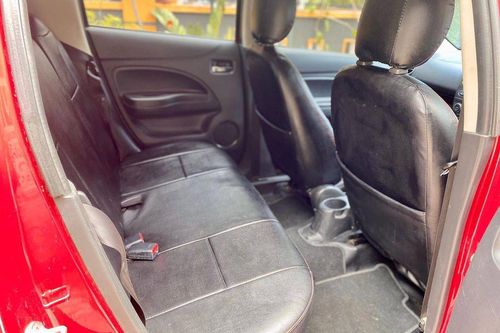 2015 Mitsubishi Mirage GLS bekas