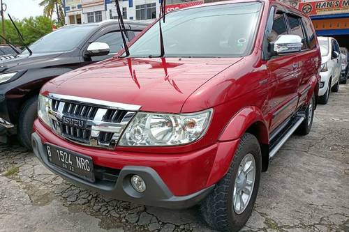 2017 Isuzu Panther Grand Touring 2.5L AT bekas