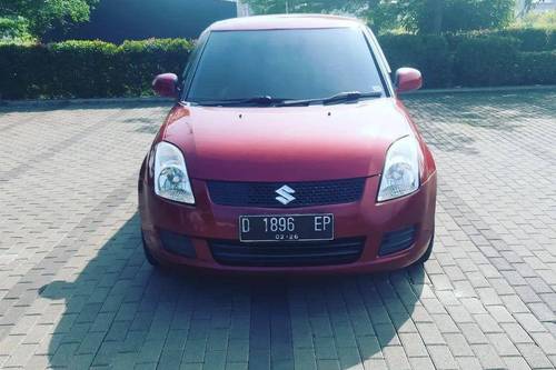 2011 Suzuki Swift  ST bekas