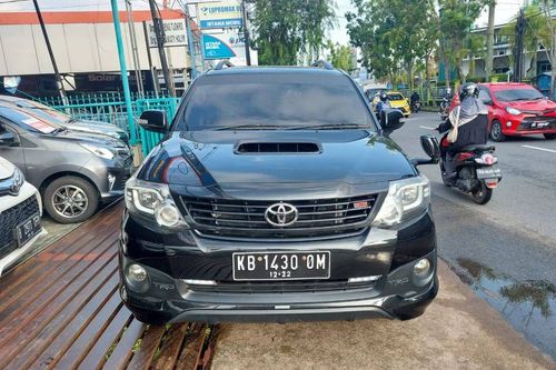 2014 Toyota Fortuner 4X2 2.5L AT TRD